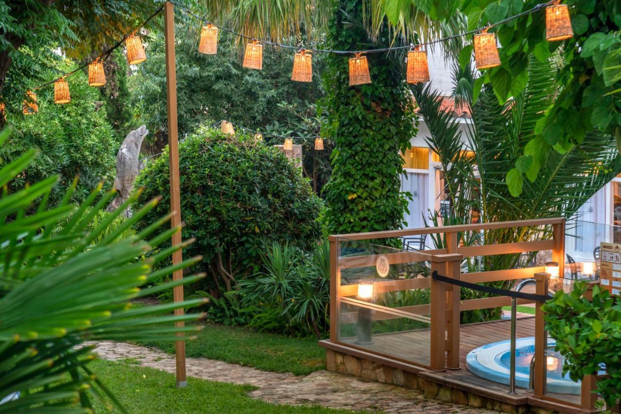 Hotel Ght Neptuno-Tossa & Venus Spa Tossa de Mar Exterior photo
